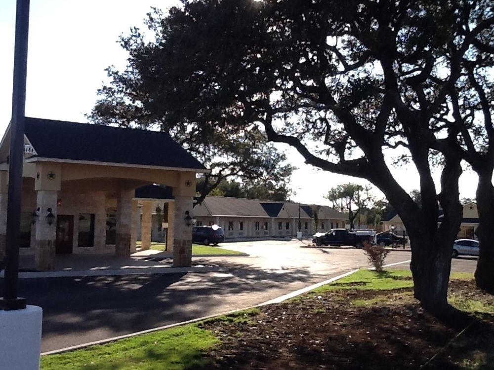 Hotel Texas Cuero Екстериор снимка